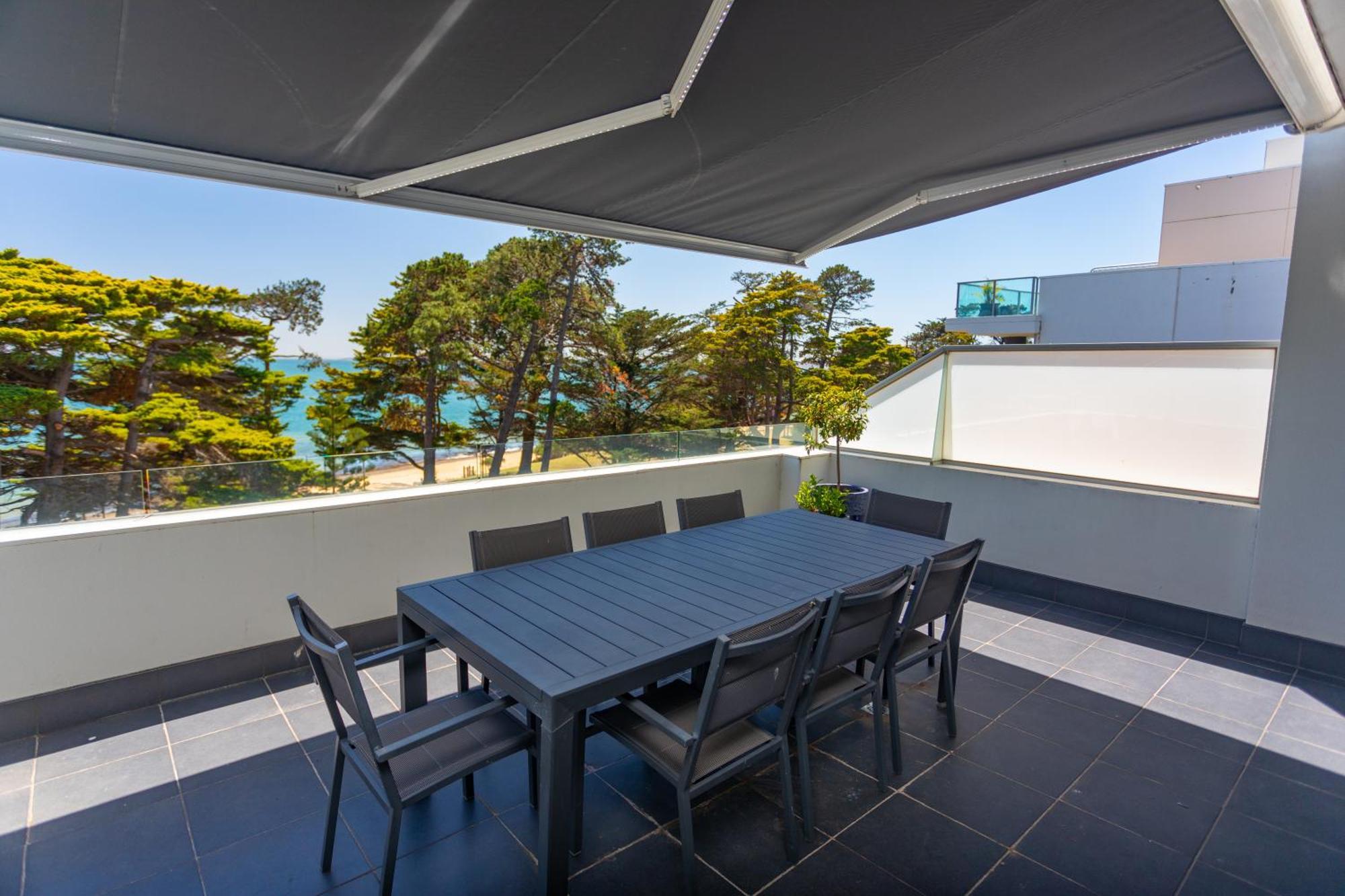 C-Scape Penthouse - Cowes Beach Front Экстерьер фото